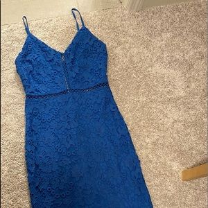 midi lace dress